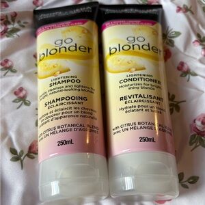2/35$🍓⭐️ Lightening Shampoo & Conditioner Set - Pink/Yellow